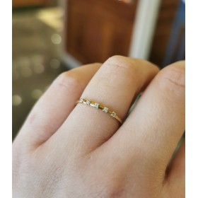 Anello Raggi Fantasia Oro Giallo 9Kt Zirconi Bianchi