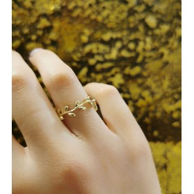 Anello Raggi Fantasia Foglie Oro Giallo 9Kt - Indossato