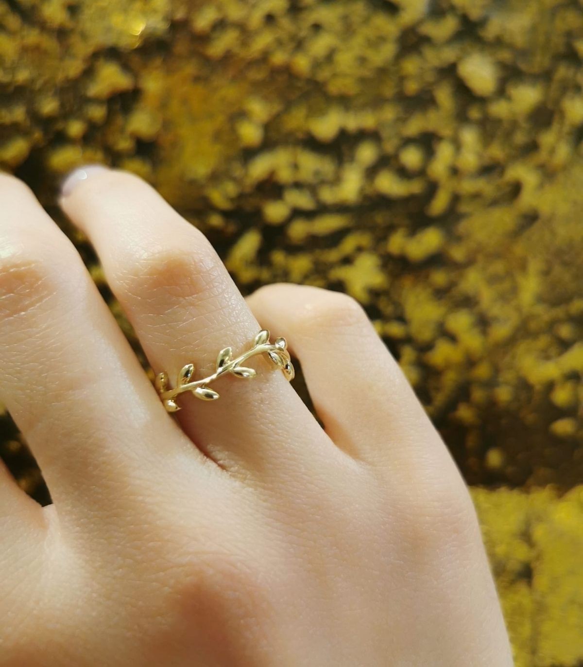 Anello con best sale foglie