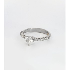 Anello Re Carlo Solitario Cuore Oro Bianco 18 Kt Diamanti ct 1,01