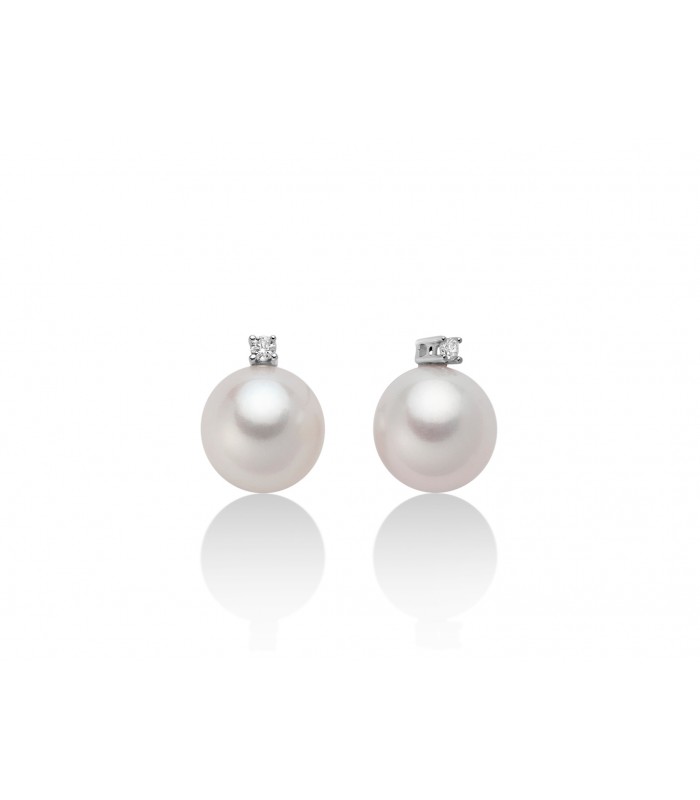 Perfect circle small hoops with plain design, made of recycled whit... | Orecchini in Oro Bianco Essential Mini
