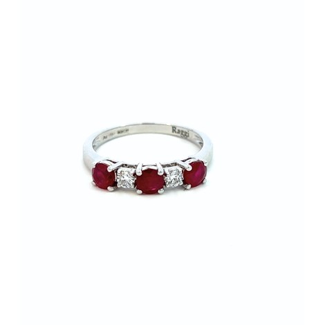 Anello Oro Bianco 18kt Rubino e Due Diamanti F VS